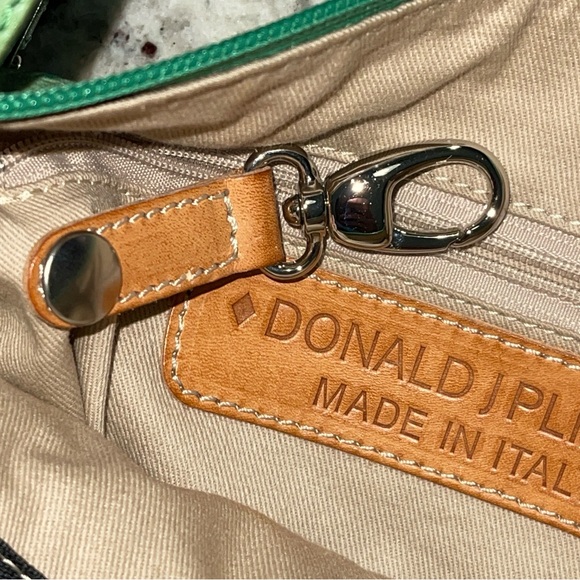 Donald J Pliner Green Ostrich Leather Crossbody Made In Italy Zip Closure silver - Picture 5 of 12